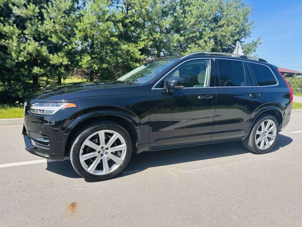 Volvo XC90 - 5