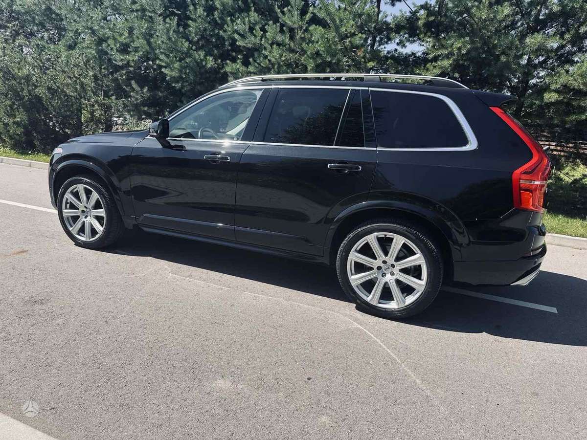 Volvo XC90 - 7