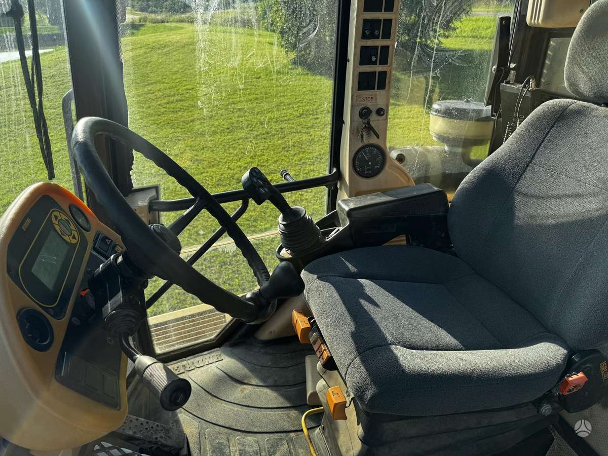 Hydrema 912C, dumpers / tippers