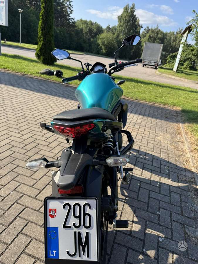 Kawasaki ER 650cc, street / classic