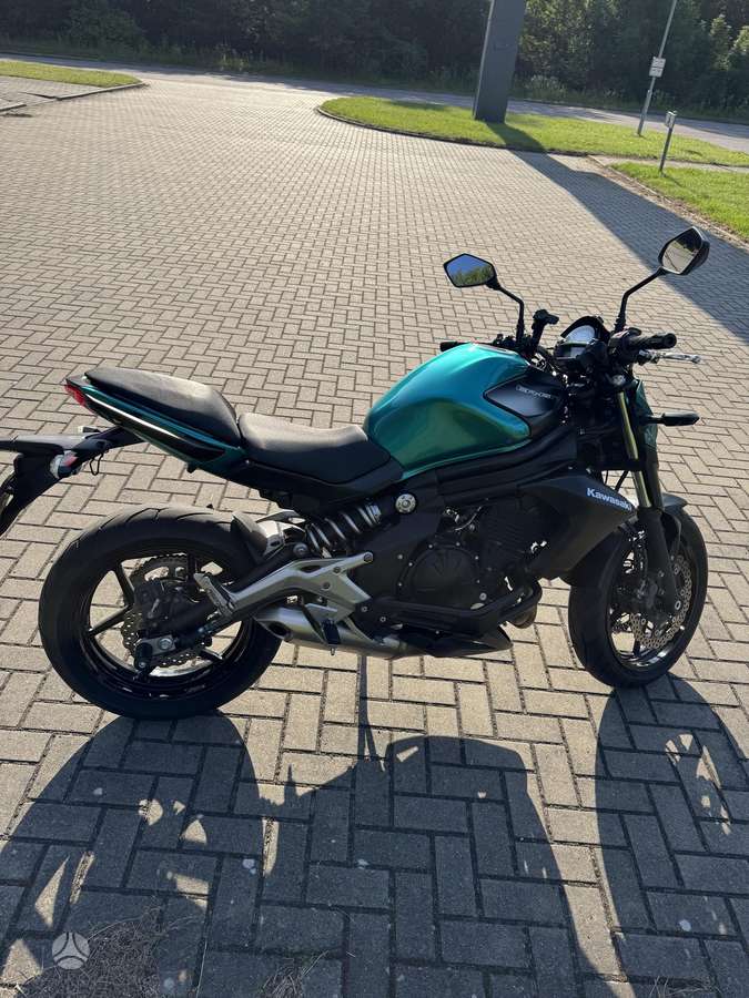 Kawasaki ER 650cc, street / classic