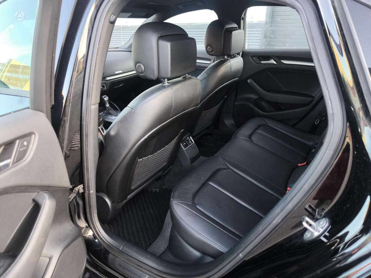 Audi A3, 2.0 l., Седан