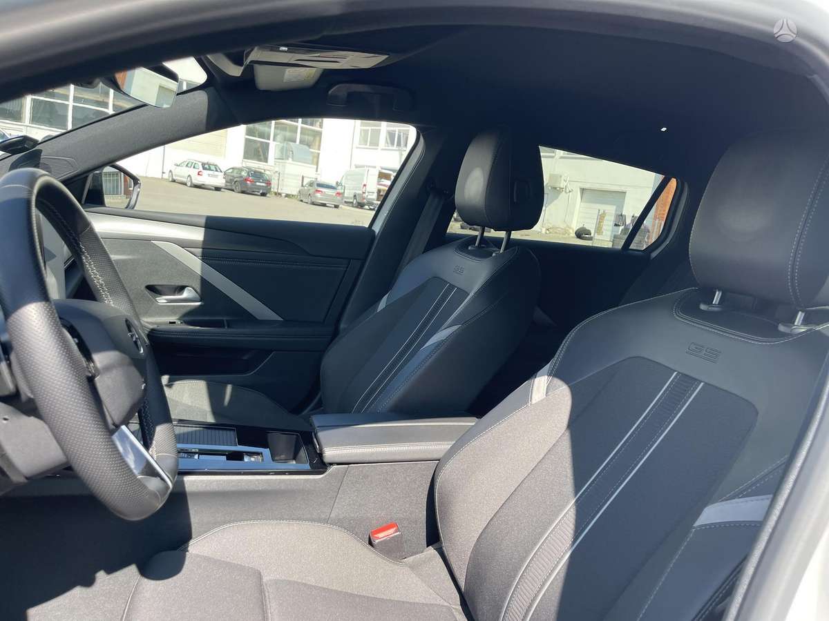 Opel Astra, 1.5 l., Универсал