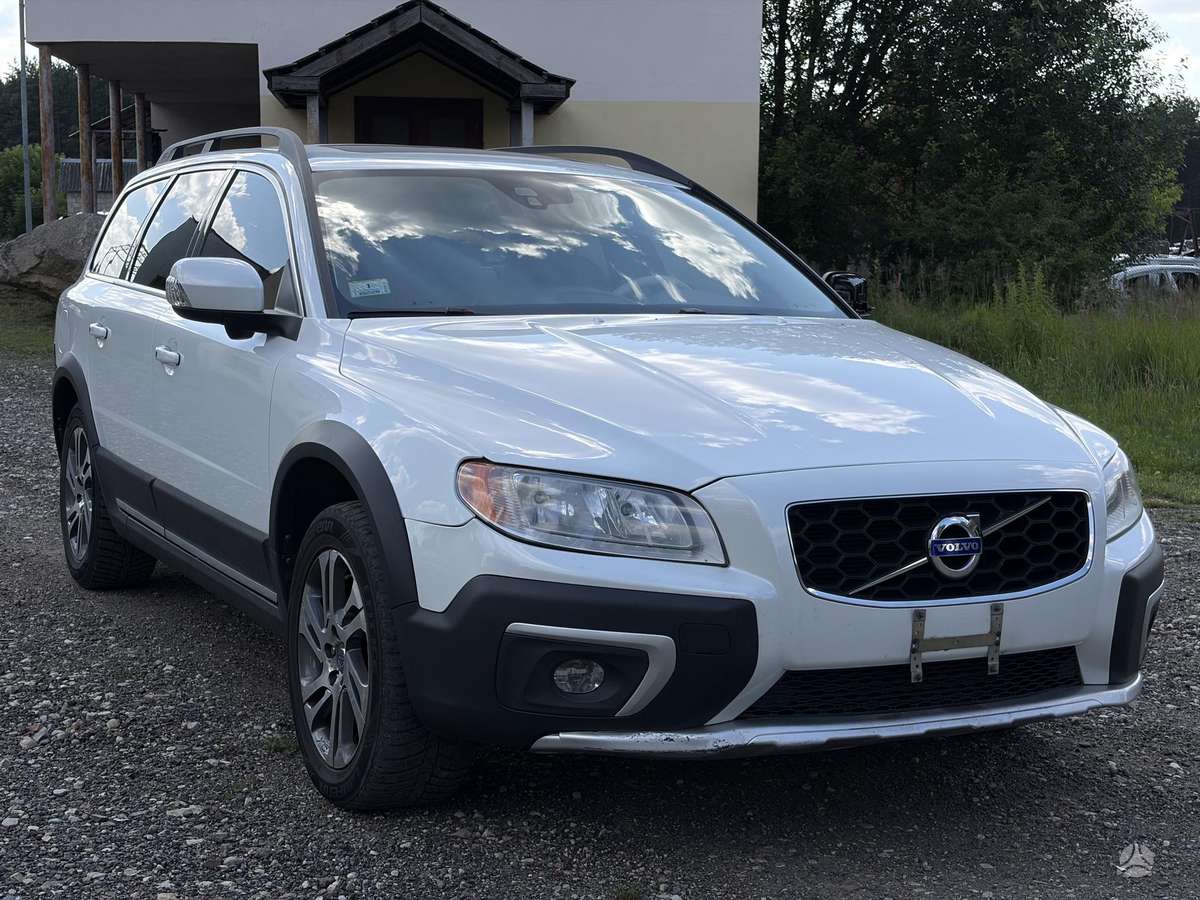 Volvo XC70 - 2