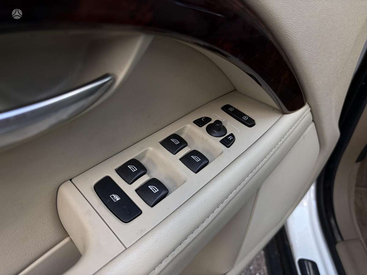 Volvo XC70, 2.0 l., Универсал