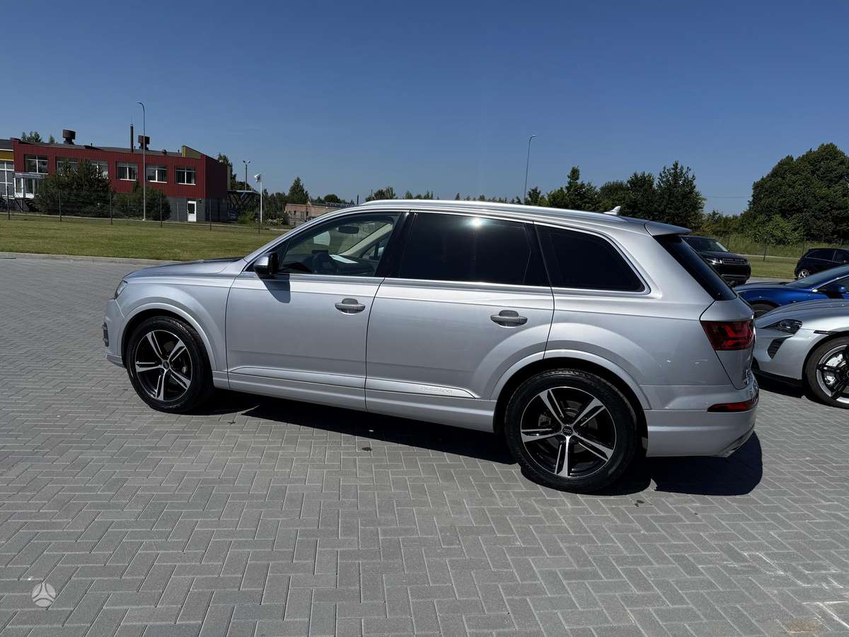 Audi Q7, 3.0 l., Внедорожник / Кроссовер
