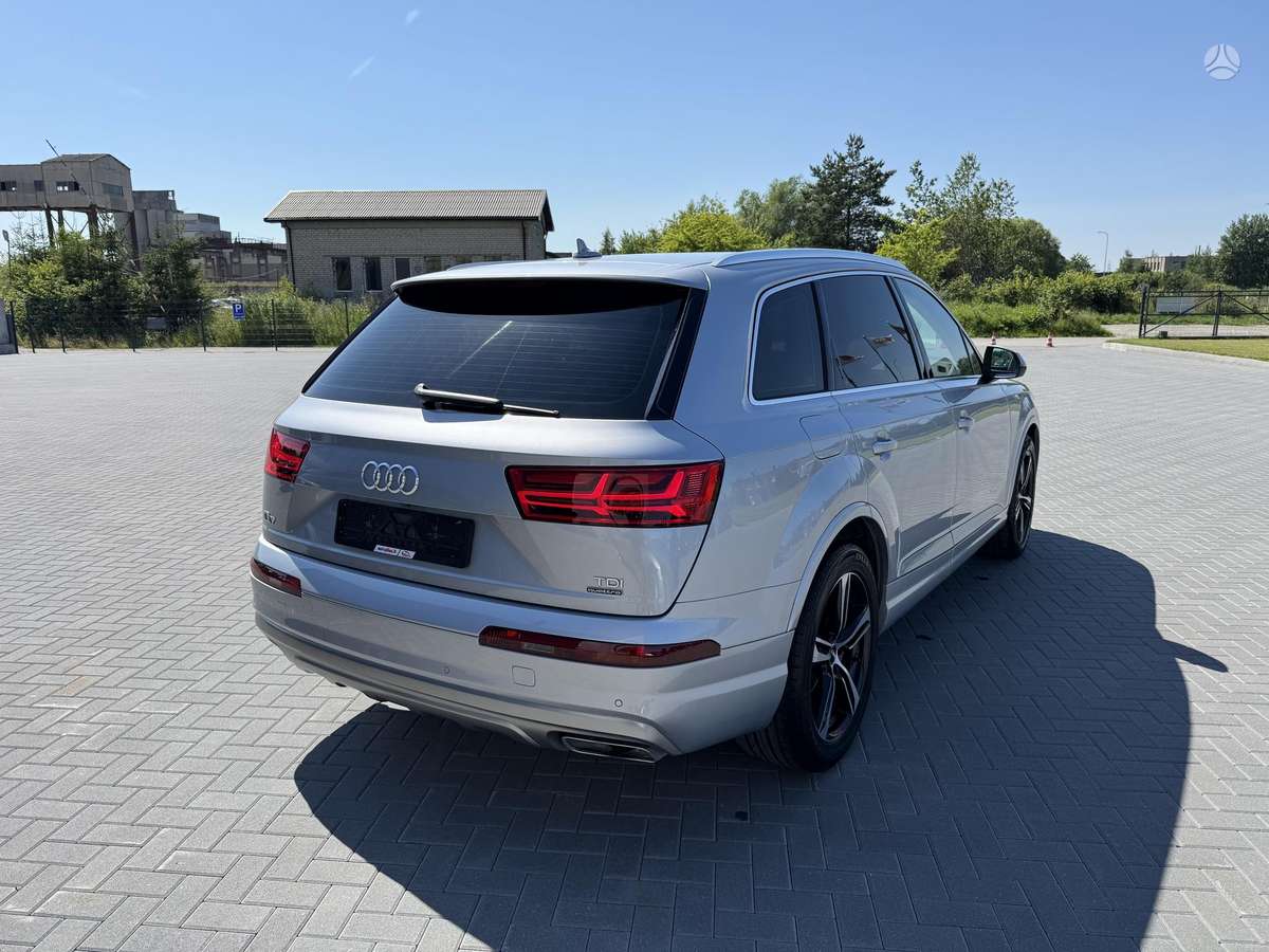 Audi Q7, 3.0 l., Внедорожник / Кроссовер