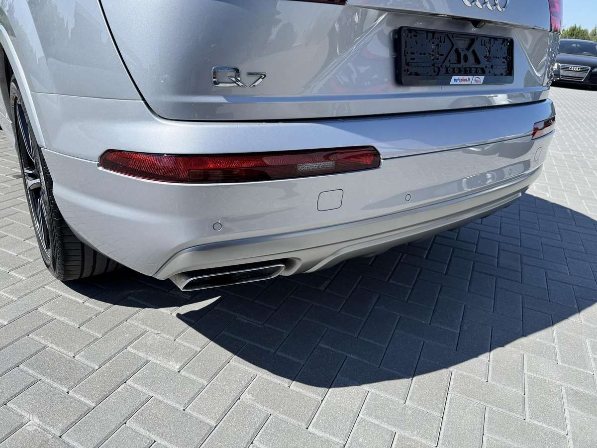 Audi Q7, 3.0 l., Внедорожник / Кроссовер