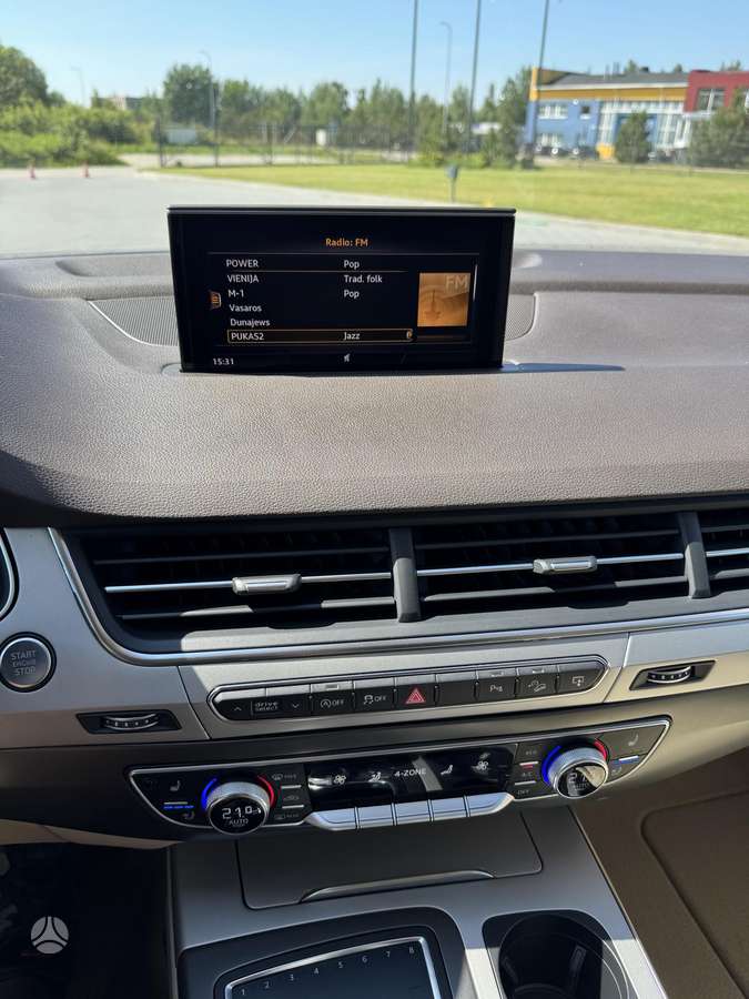 Audi Q7, 3.0 l., Внедорожник / Кроссовер