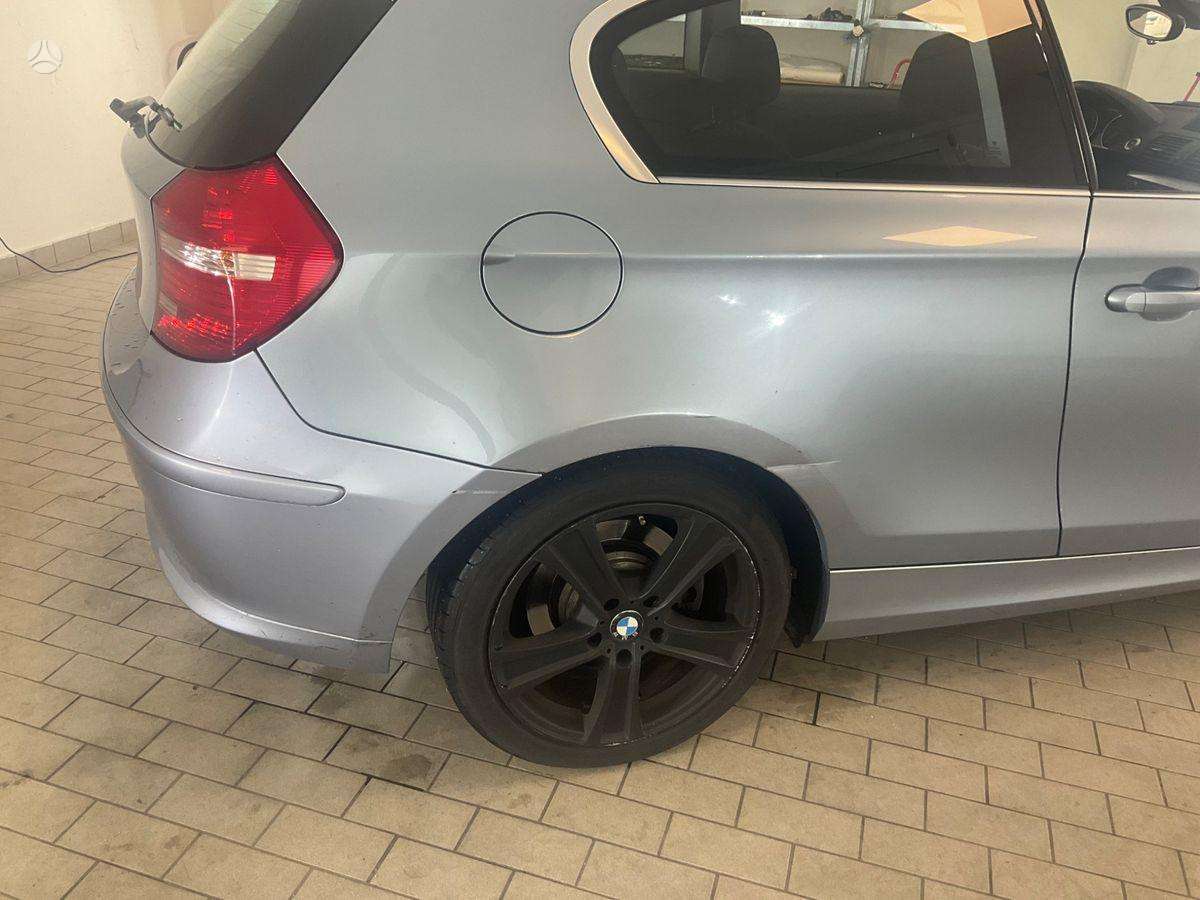 BMW 130, 3.0 l., Хэтчбек