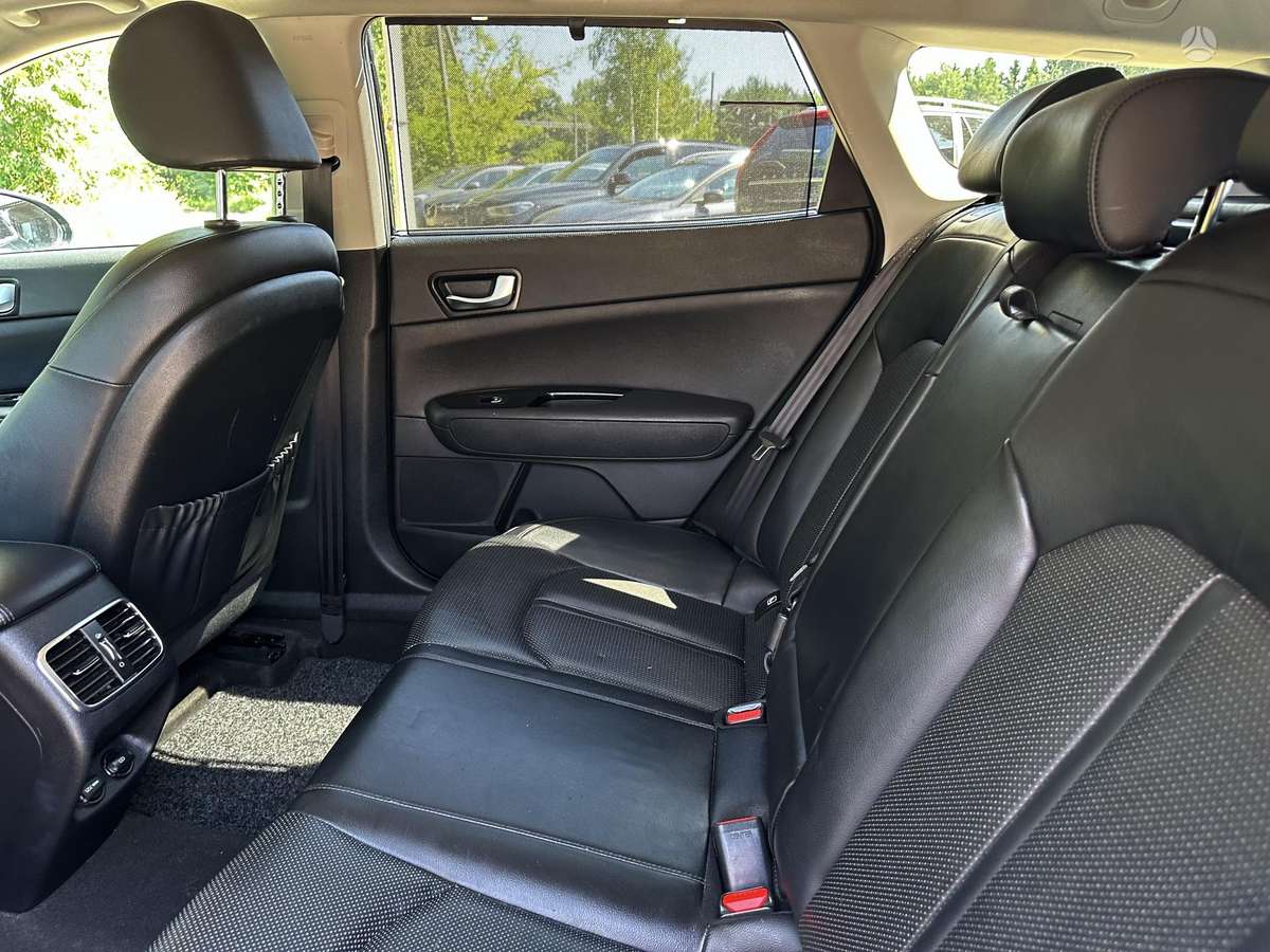 Kia Optima, 1.7 l., universalas