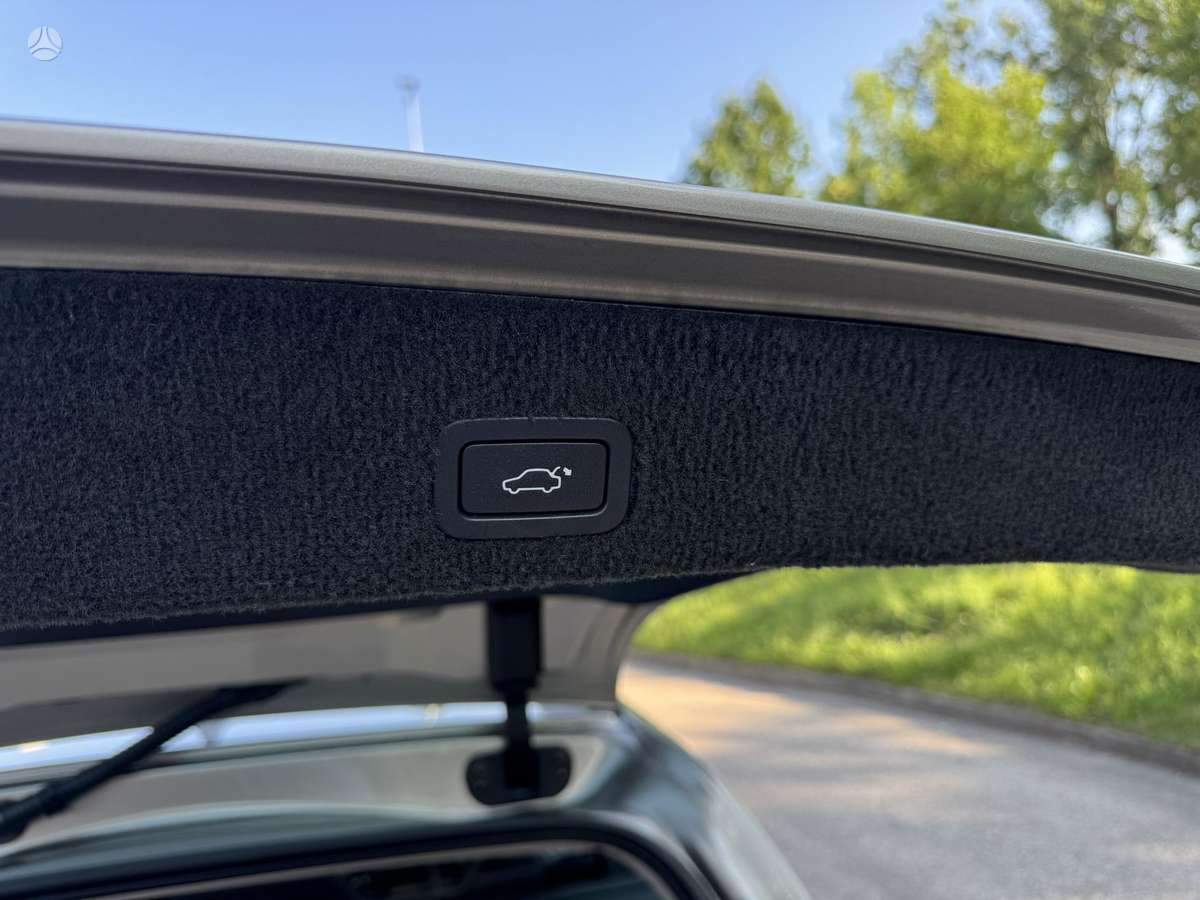Volvo XC70, 2.0 l., Универсал