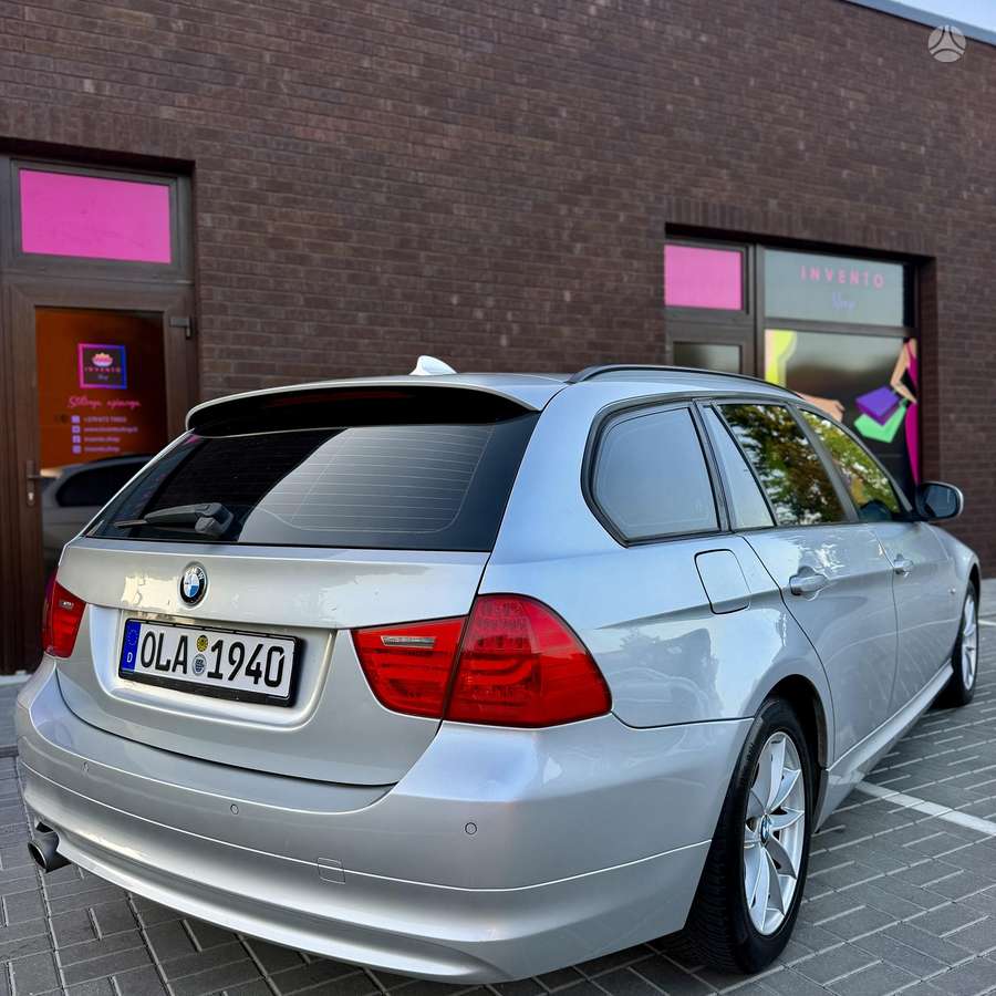 BMW 320, 2.0 l., wagon
