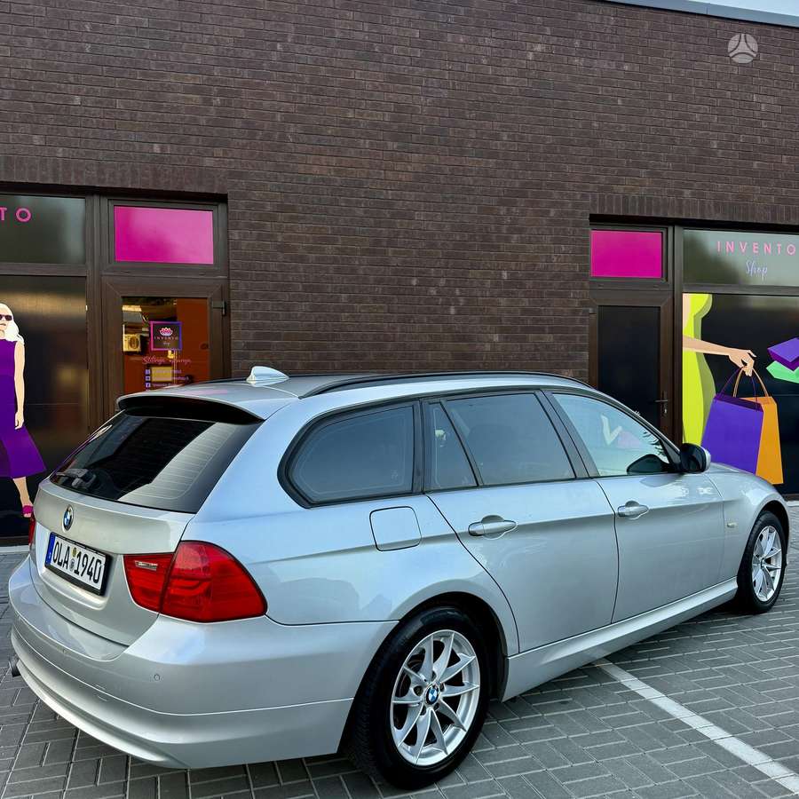 BMW 320, 2.0 l., wagon