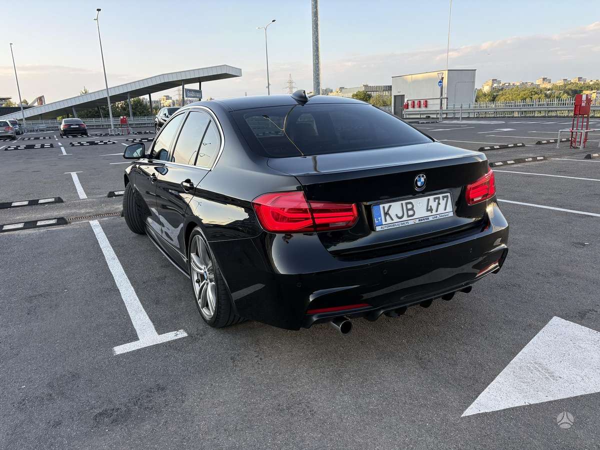 BMW 316, 2.0 l., Седан
