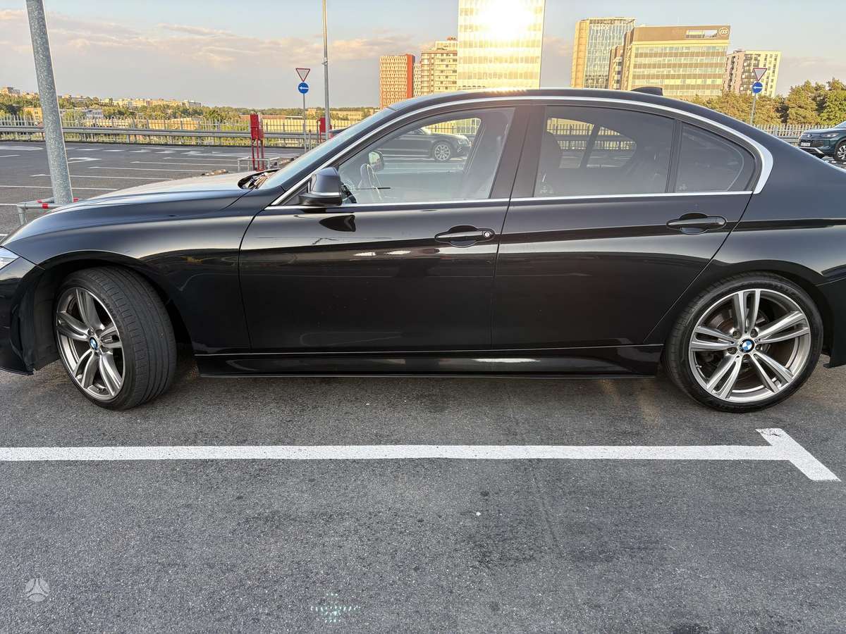 BMW 316, 2.0 l., Седан