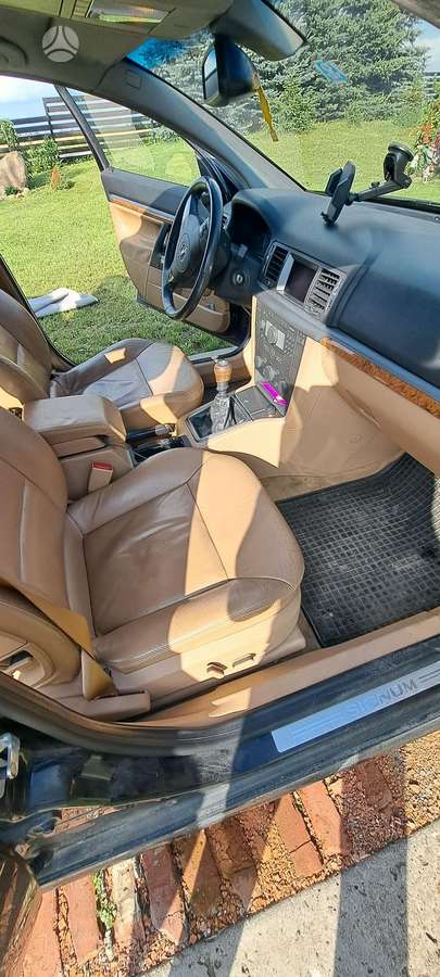 Opel Signum, 1.9 l., hatchback
