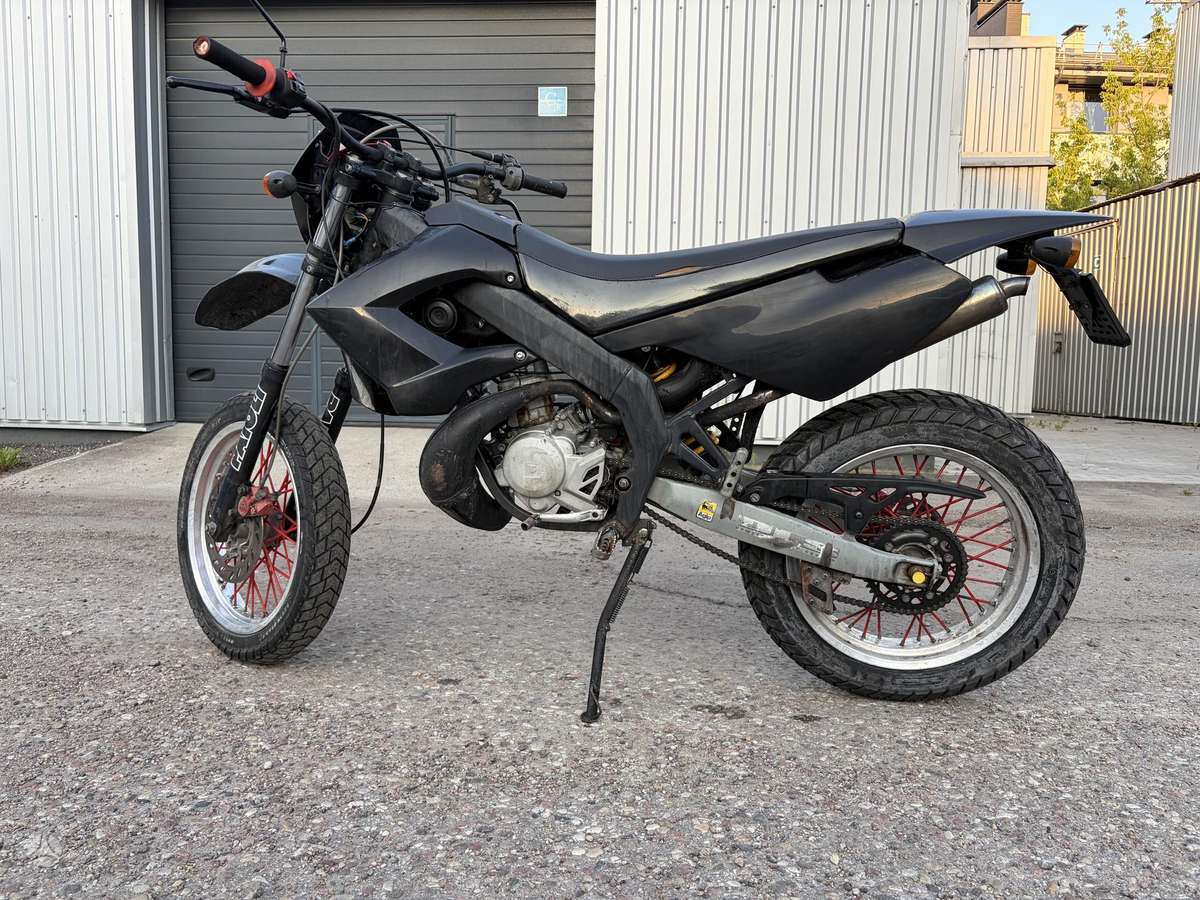 Derbi Senda 50cc, scooters / mopeds