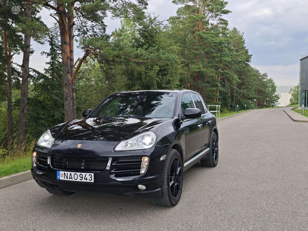 Porsche Cayenne - 9
