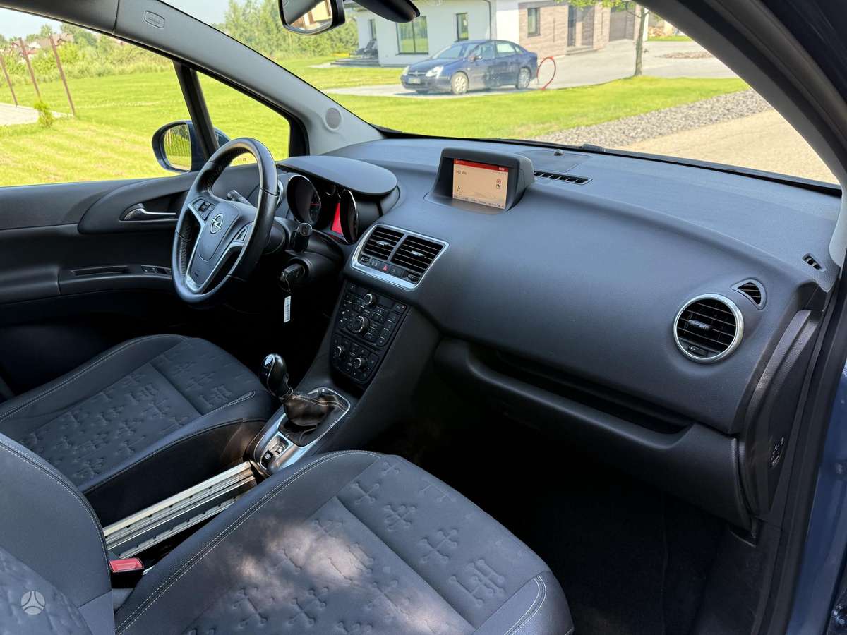 Opel Meriva, 1.4 l., Минивэн