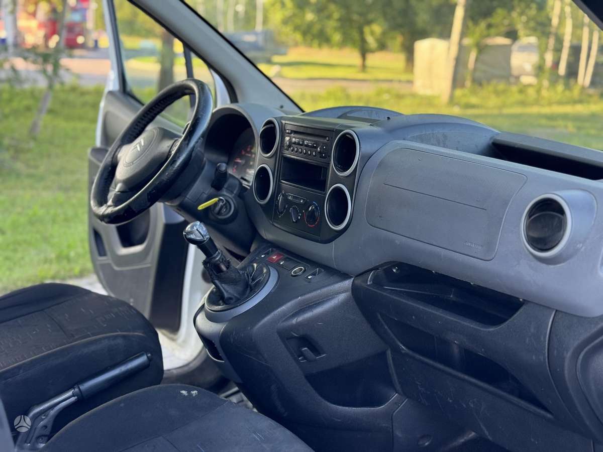 Citroen Berlingo, 1.6 l., Минивэн