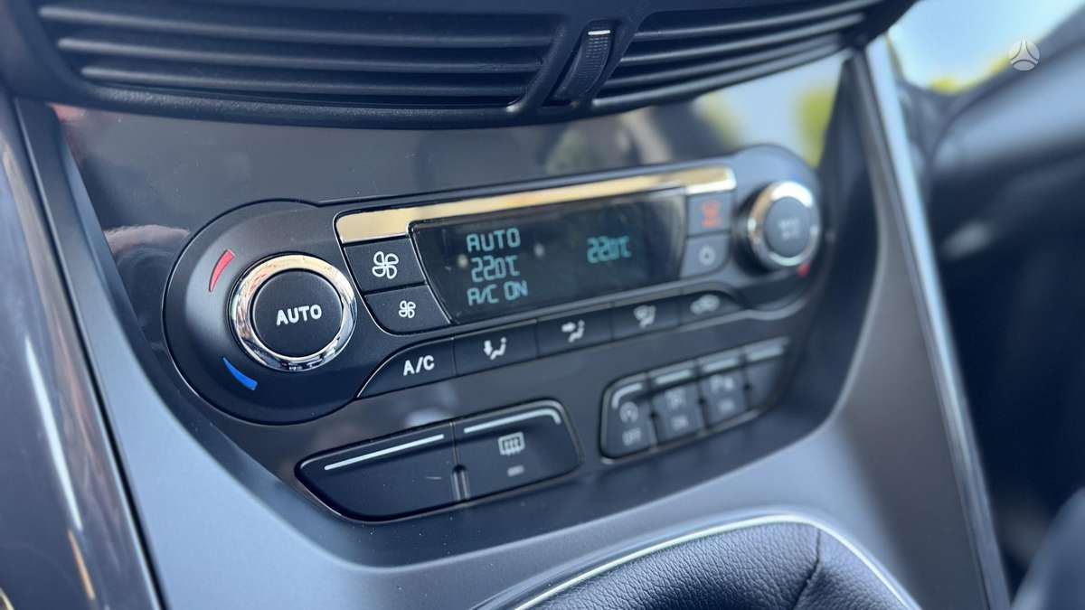 Ford Kuga, 1.6 l., Минивэн