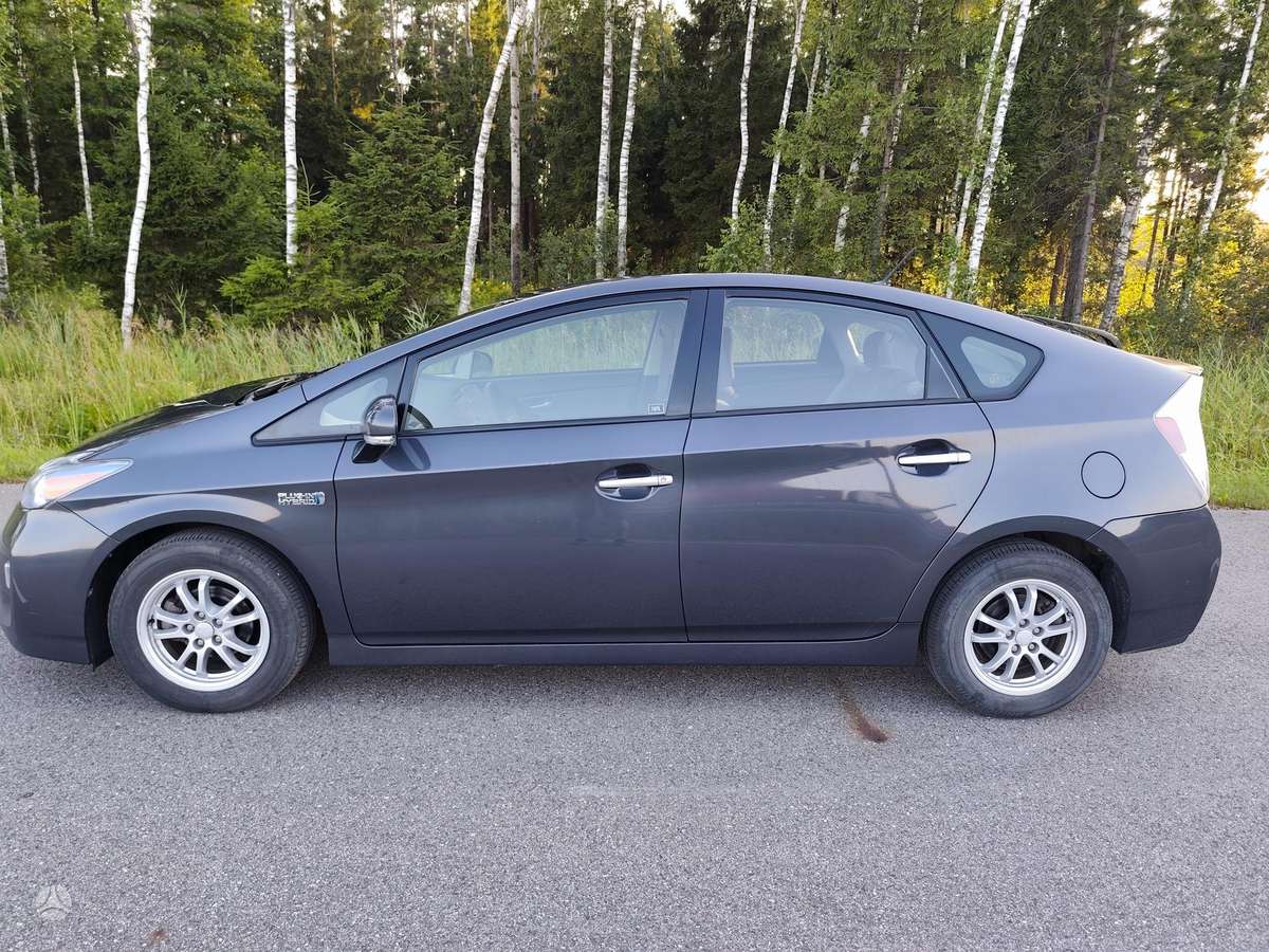 Toyota Prius - 7