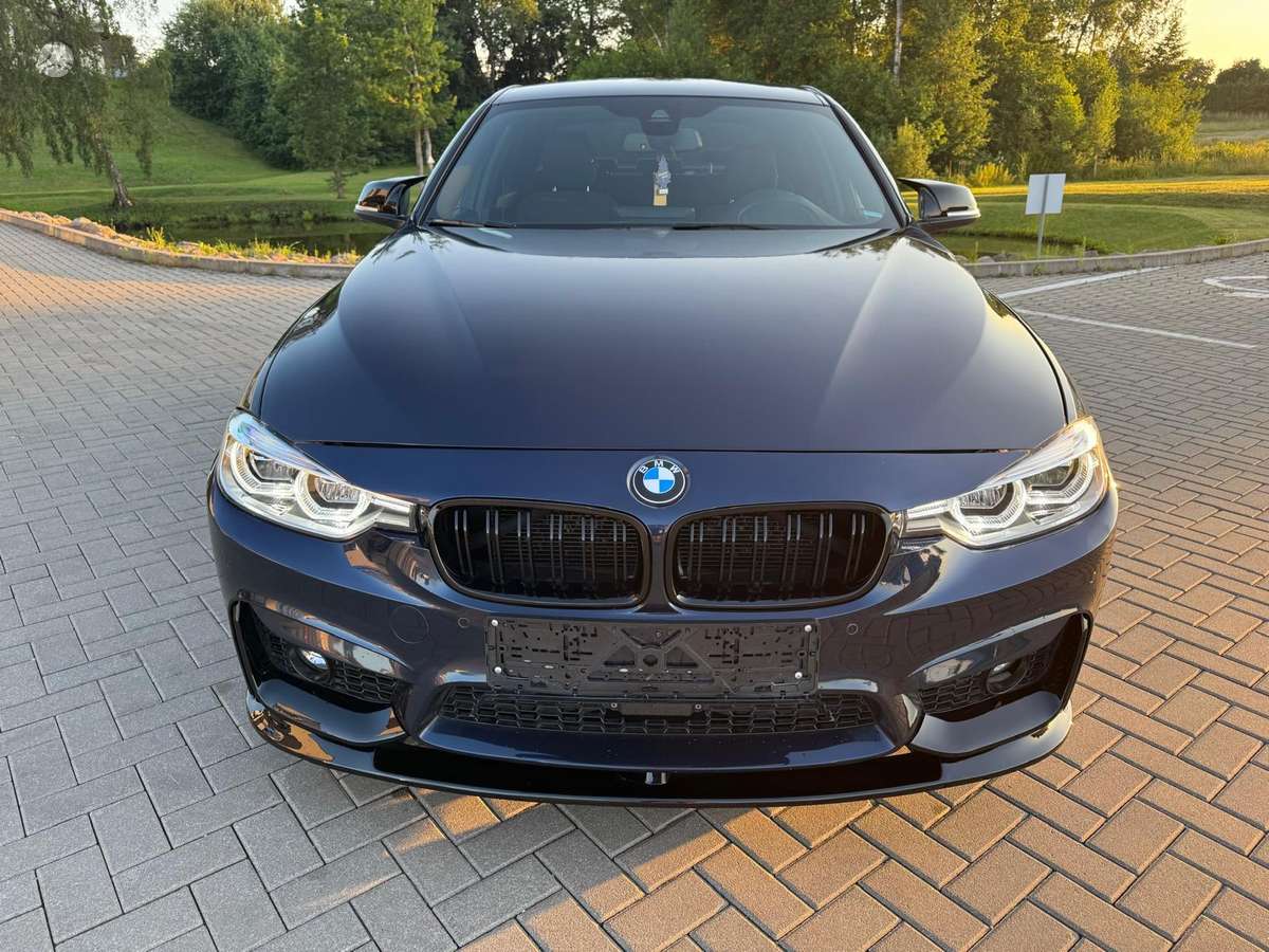 BMW 320, 2.0 l., Седан