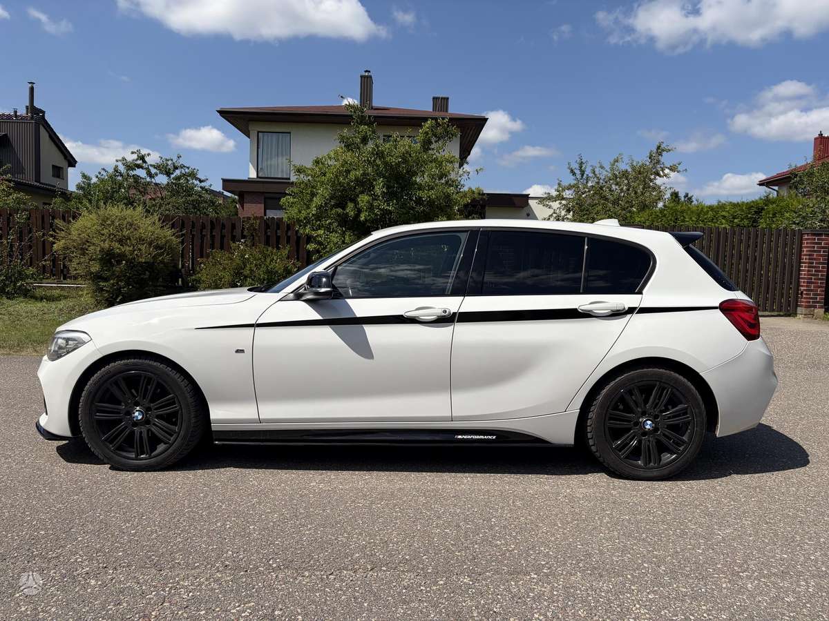 BMW 116, 2.0 l., Хэтчбек