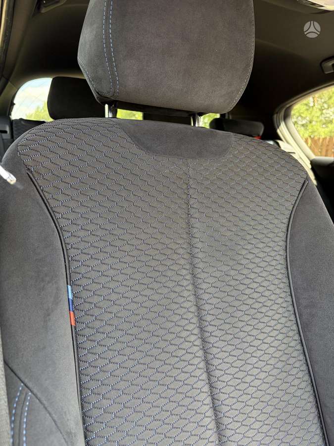 BMW 116, 2.0 l., hatchback