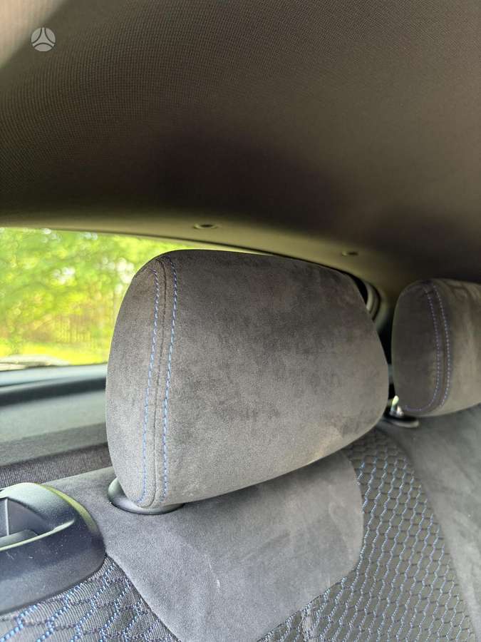 BMW 116, 2.0 l., hatchback