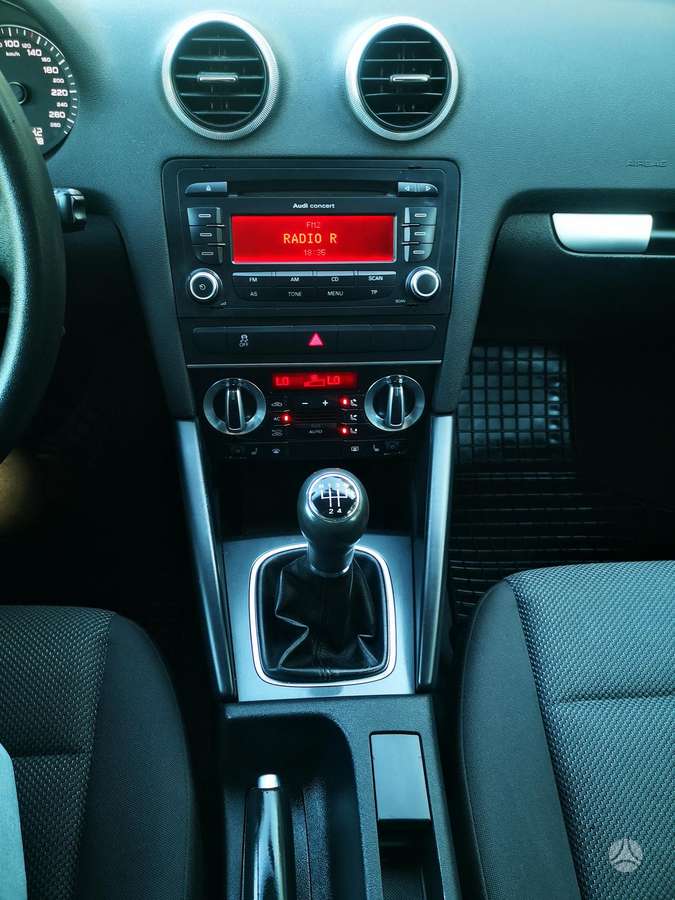 Audi A3, 1.6 l., coupe