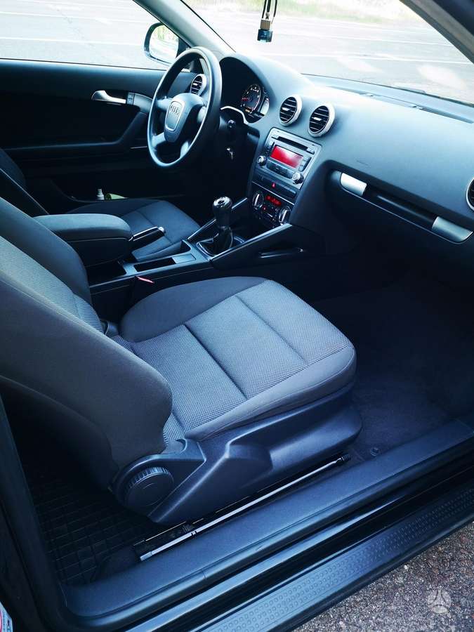 Audi A3, 1.6 l., Купе (coupe)