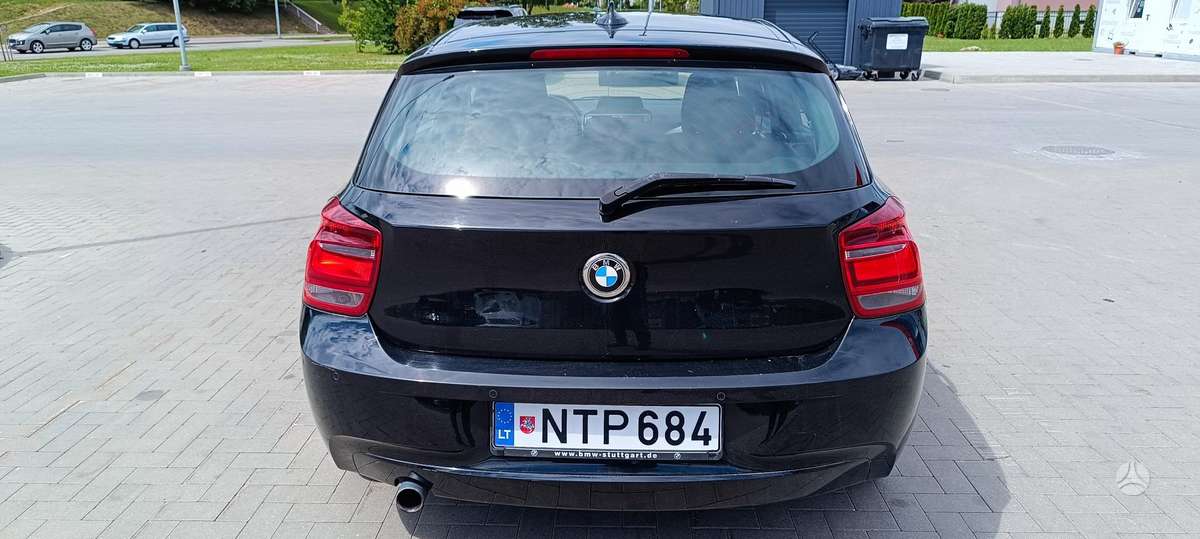 BMW 120, 2.0 l., Хэтчбек