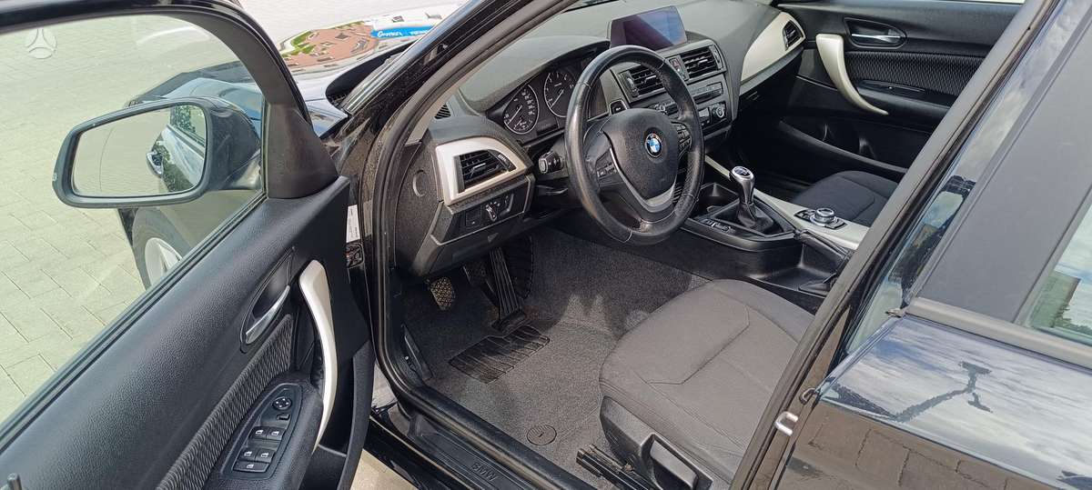 BMW 120, 2.0 l., Хэтчбек