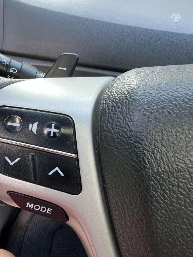 Toyota Verso, 2.2 l., Хэтчбек