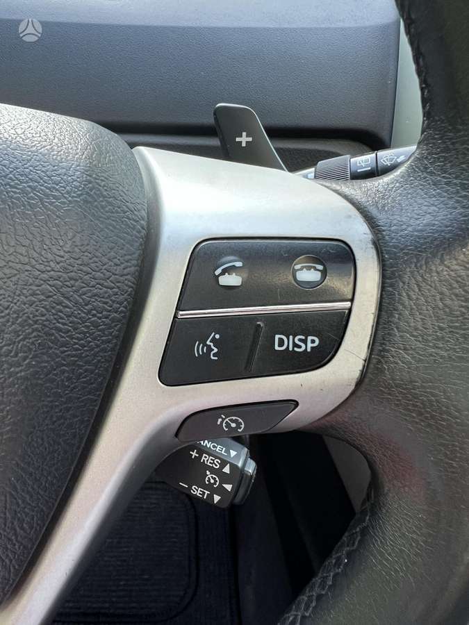 Toyota Verso, 2.2 l., Хэтчбек