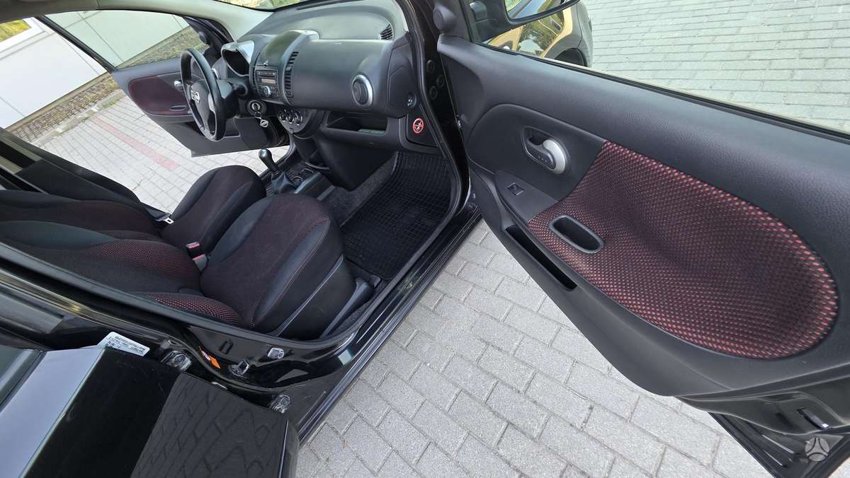 Nissan Note, 1.5 l., Хэтчбек