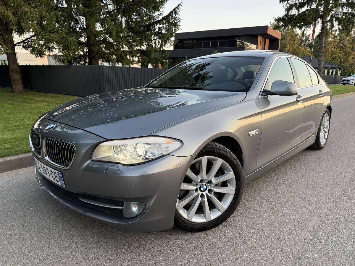 BMW 525, 2.0 l., Седан