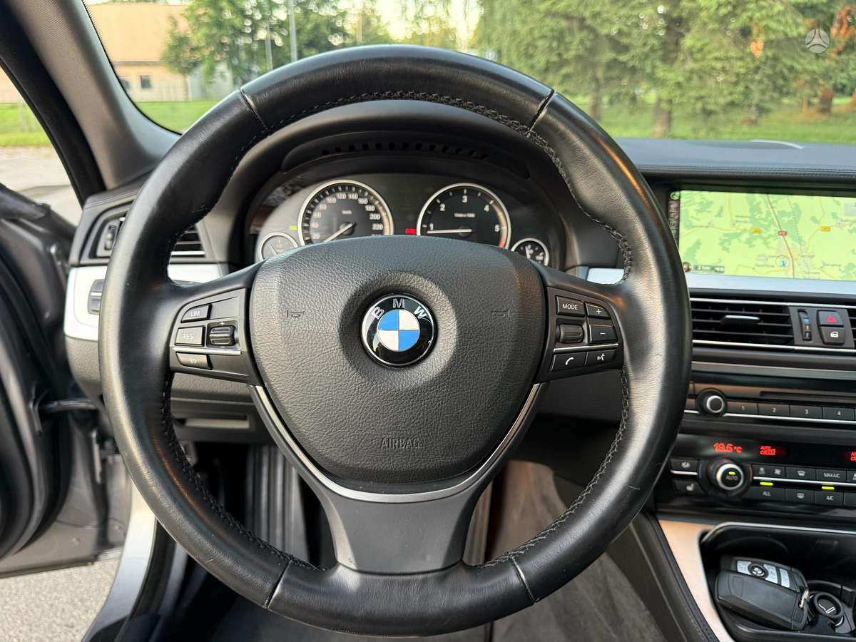 BMW 525, 2.0 l., Седан