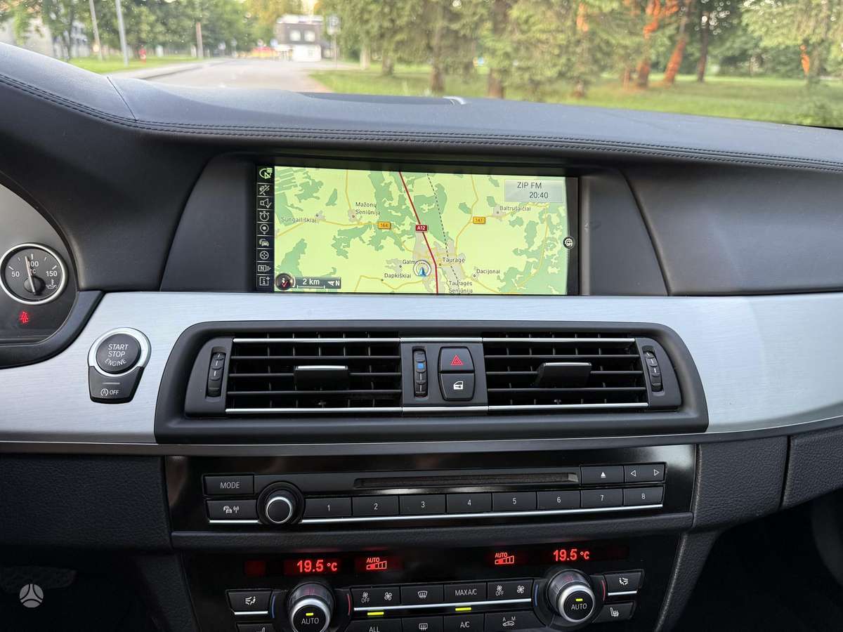 BMW 525, 2.0 l., Седан
