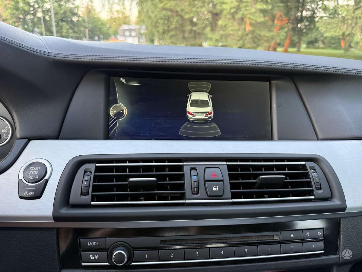 BMW 525, 2.0 l., Седан