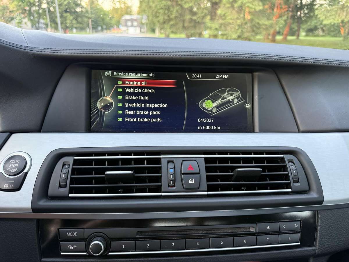 BMW 525, 2.0 l., Седан