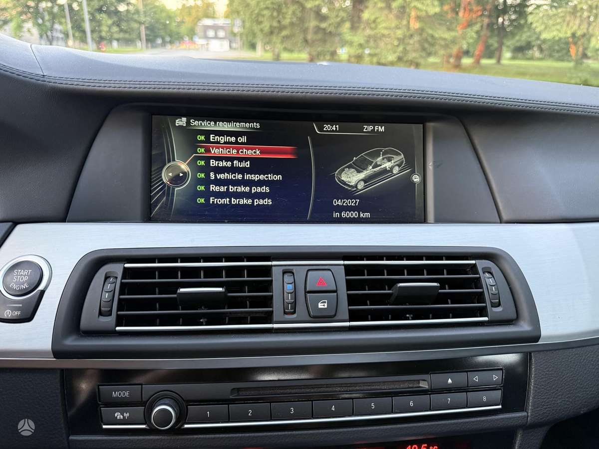 BMW 525, 2.0 l., Седан