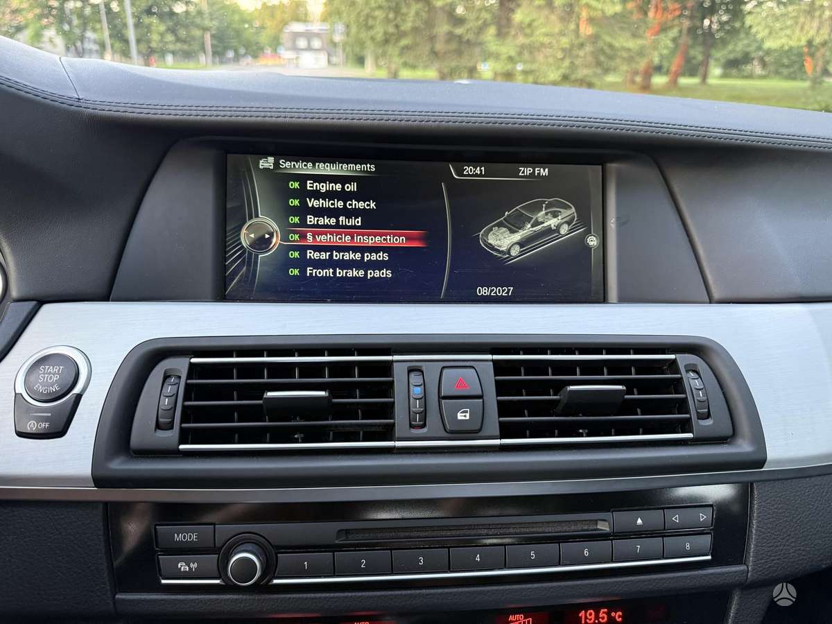 BMW 525, 2.0 l., Седан
