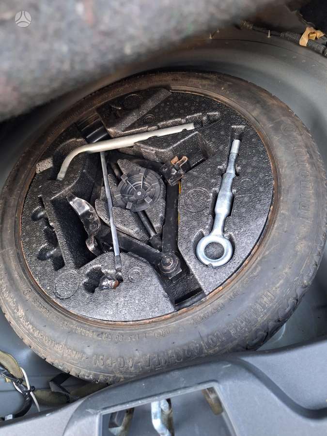 Volvo V70, 2.4 l., universalas