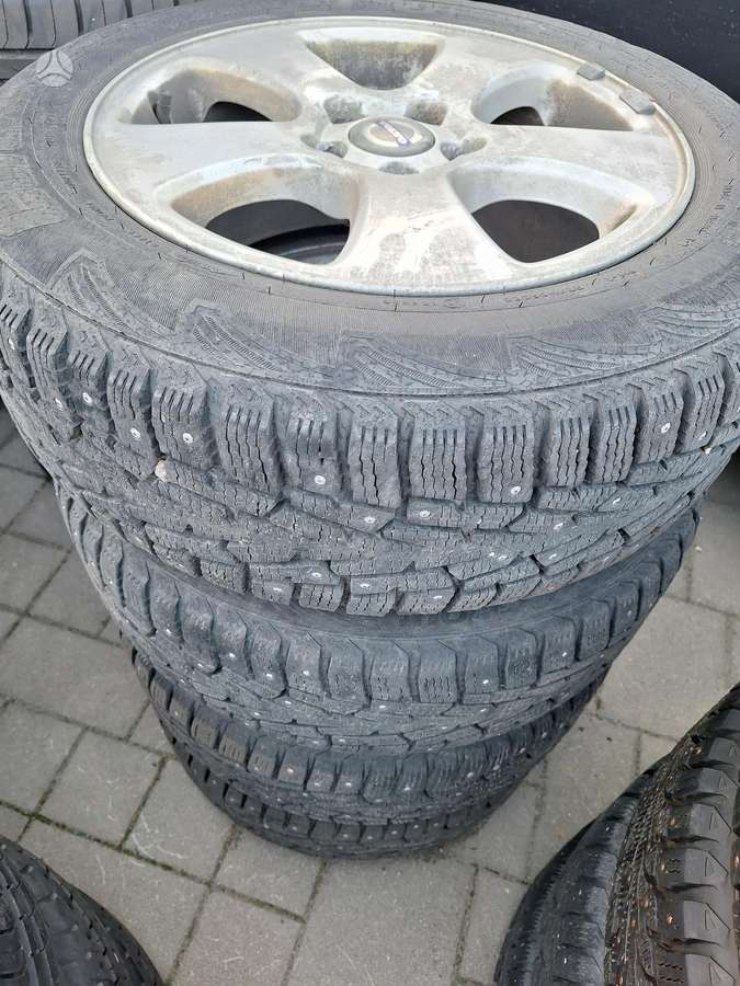 Volvo V70, 2.4 l., universalas