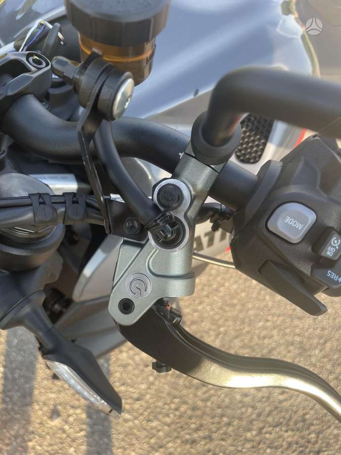 Ducati Monster 890cc, street / классические