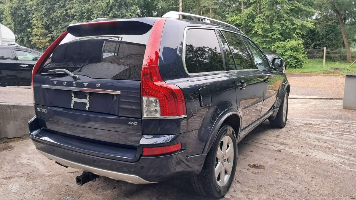 Volvo XC90 - 6