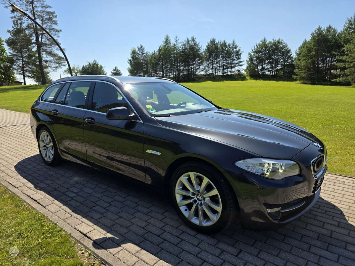 BMW 520, 2.0 l., universalas